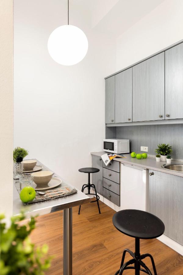 Micampus Armendariz Student Residence Seville Ngoại thất bức ảnh